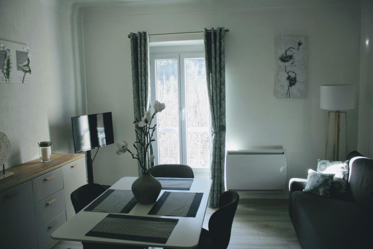 Charmant Appartement Au Coeur Des Gres D Анно Екстер'єр фото